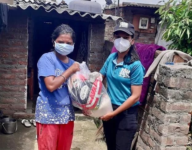 Grocery Kits for Families in Crisis